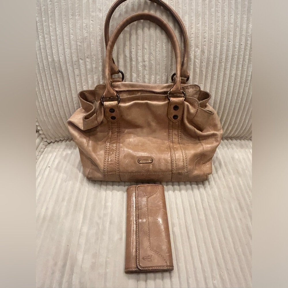 Frye leather purse & wallet